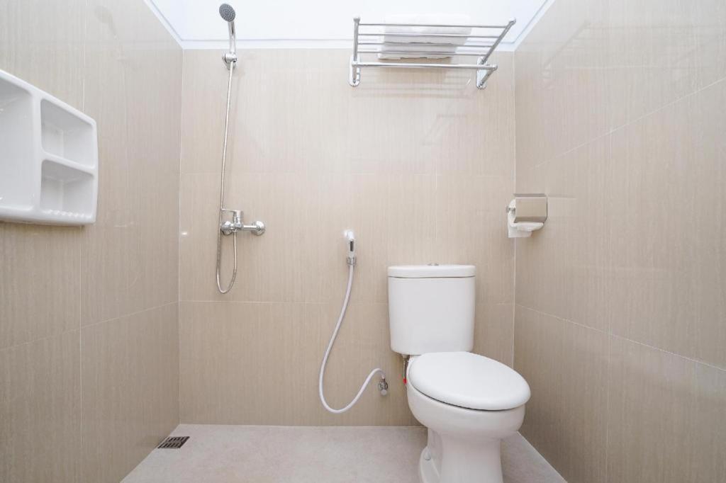 Oyo 477 Raka Residence Syariah Purwoharjo Banyuwangi Banyuwangi  Extérieur photo
